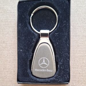 Mersedes Benz Key Chain New In Box